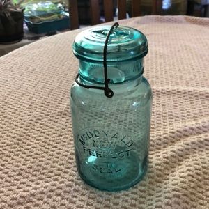 McDonald New Perfect Seal Quart Jar